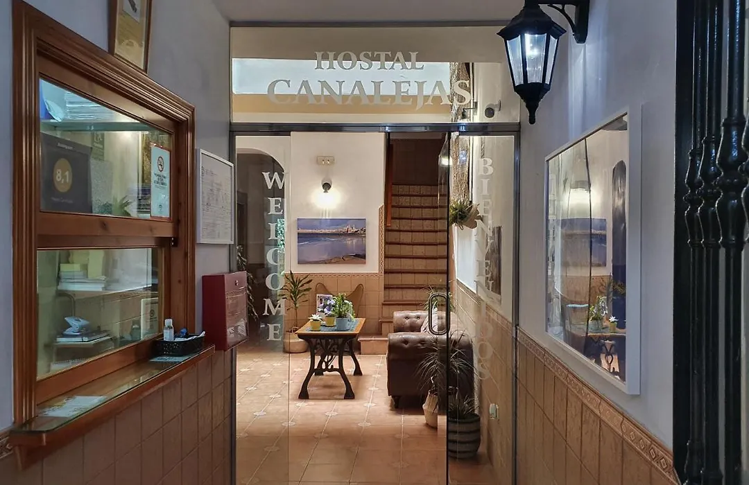 Hostal Canalejas-1